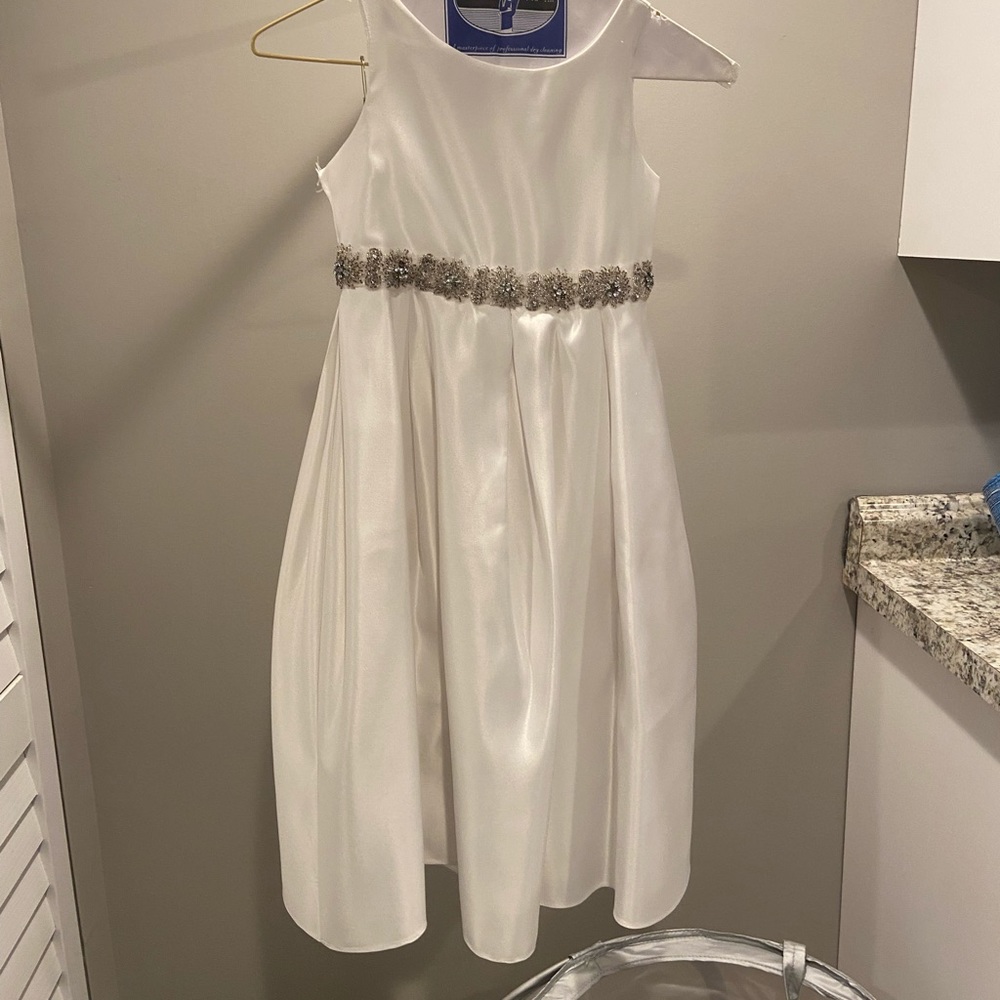 White Beaded Girls Short Gown size 9